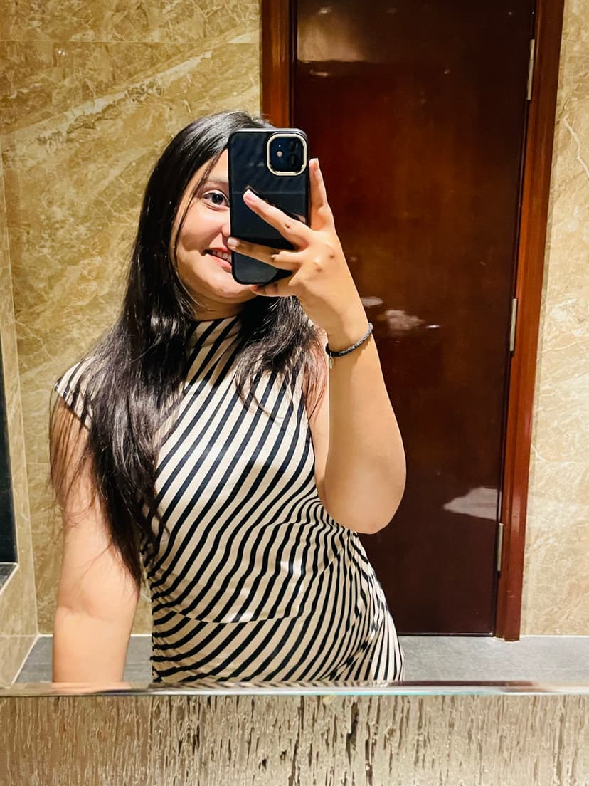Mirror selfie